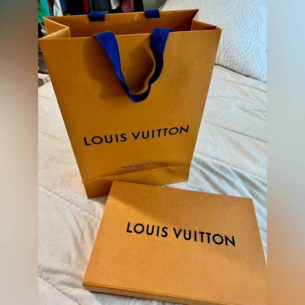 Louis Vuitton Gift Box and Bag. No flaws!
